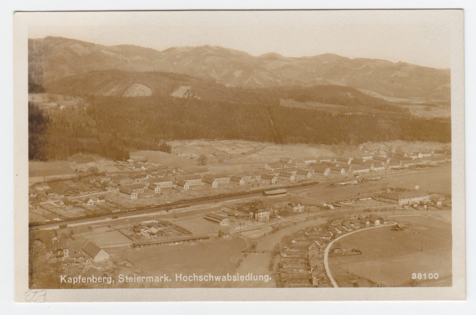 Österreich, Steiermark, Kapfenberg Hochschwabsiedlung, Luftbild Foto AK